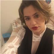 Salve. Sono cubana e facevo l'insegnante a Cuba